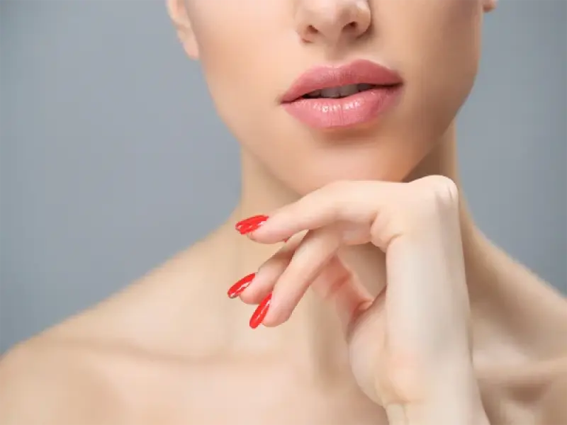 Botox-ul NU este destinat măririi buzelor